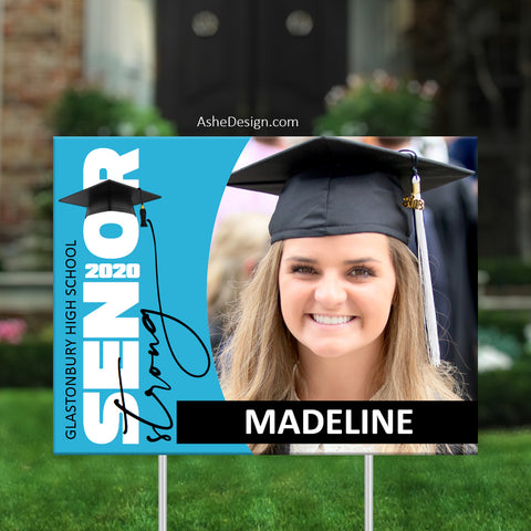 Lawn Sign 18x24 - 2020 Senior Strong Photo